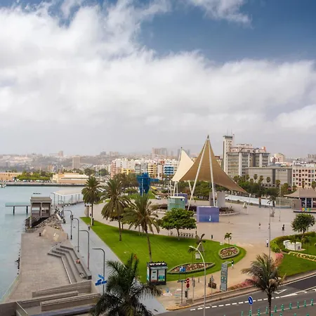 Beachside Comfort In Palmas * Las Palmas de Gran Canaria